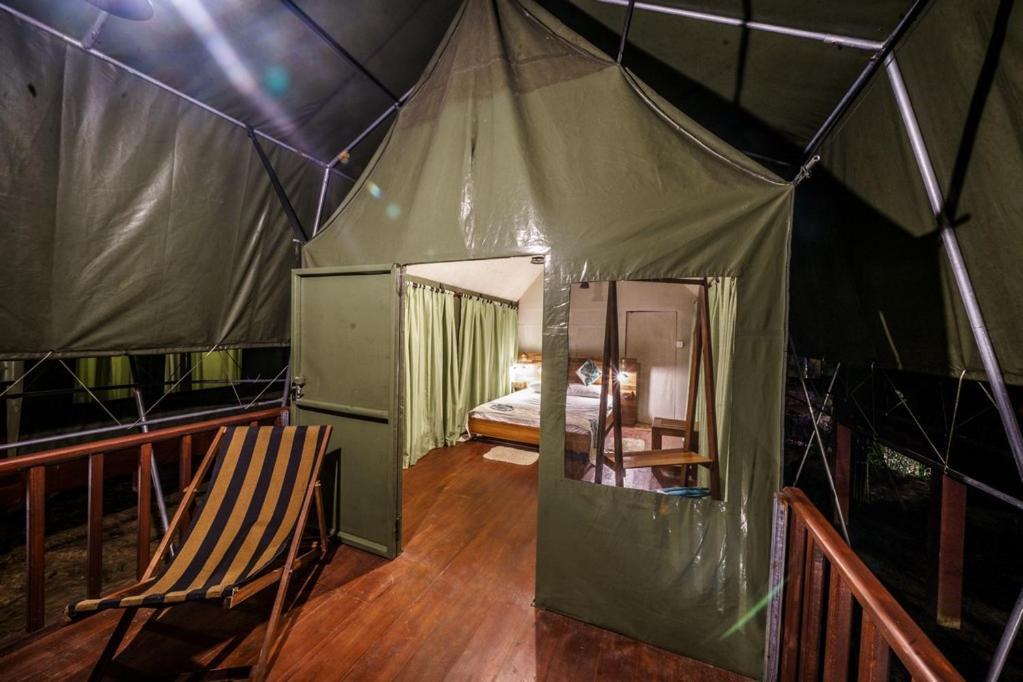 360 Rainforest デニヤヤ エクステリア 写真