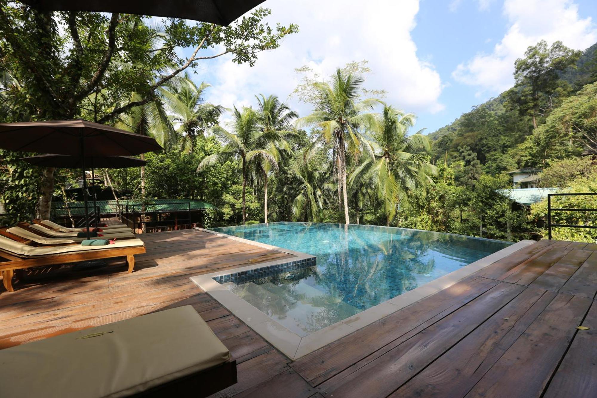 360 Rainforest デニヤヤ エクステリア 写真